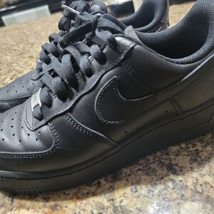 Nike Women's Black Sneakers